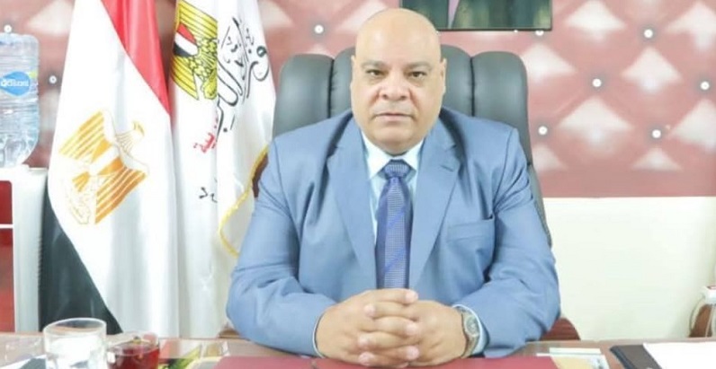 القبض على سيد عبد العزيز وكيل وزارة التربية والتعليم بالبحر الأحمر متلبسا بتقاضي رشوة