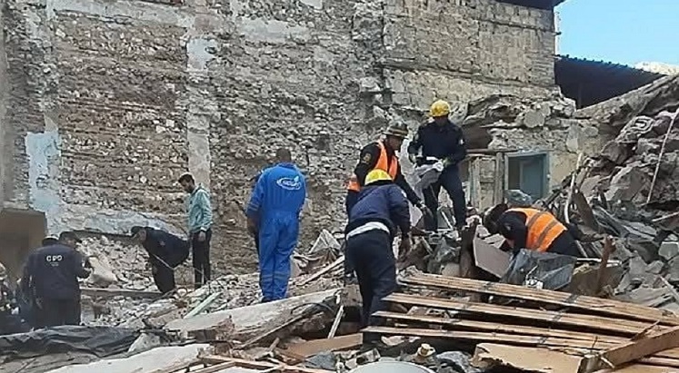 مصرع 2 وإصابة 5 في إنهيار عقار بالعطارين في الإسكندرية